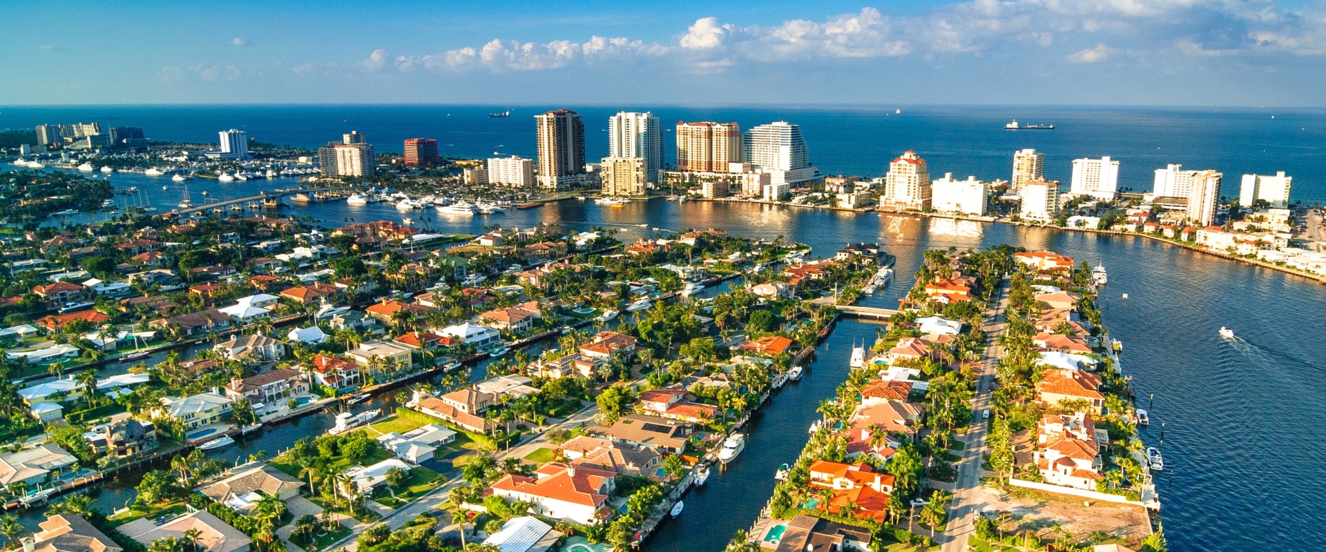 Navigating Peak Tourist Seasons in Fort Lauderdale's Hospitality Industry